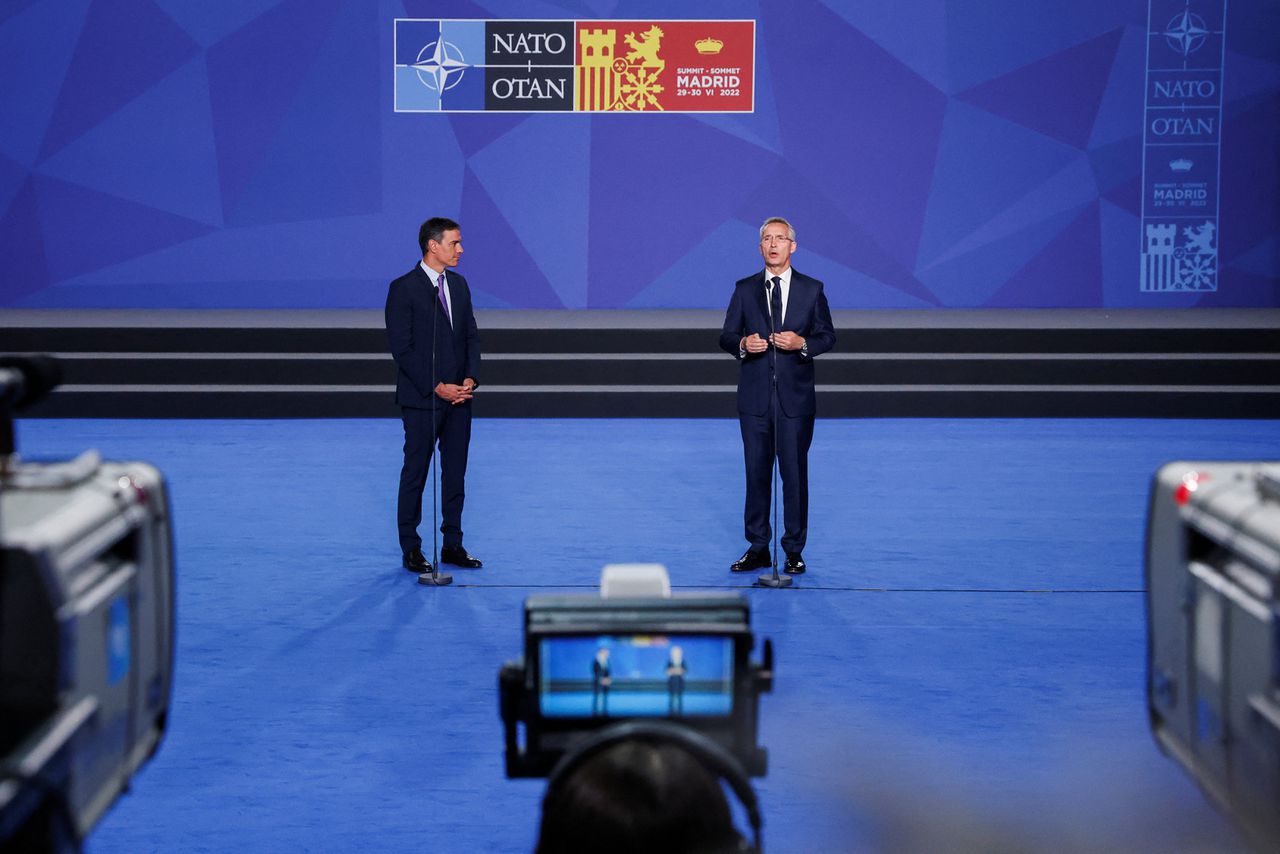 De NAVO vergadert deze week in Madrid onder meer over uitbreiding met Zweden en Finland. Door de oorlog in Oekraïne heeft het bondgenootschap, dat na de val van de Muur met zichzelf worstelde, zich hervonden.