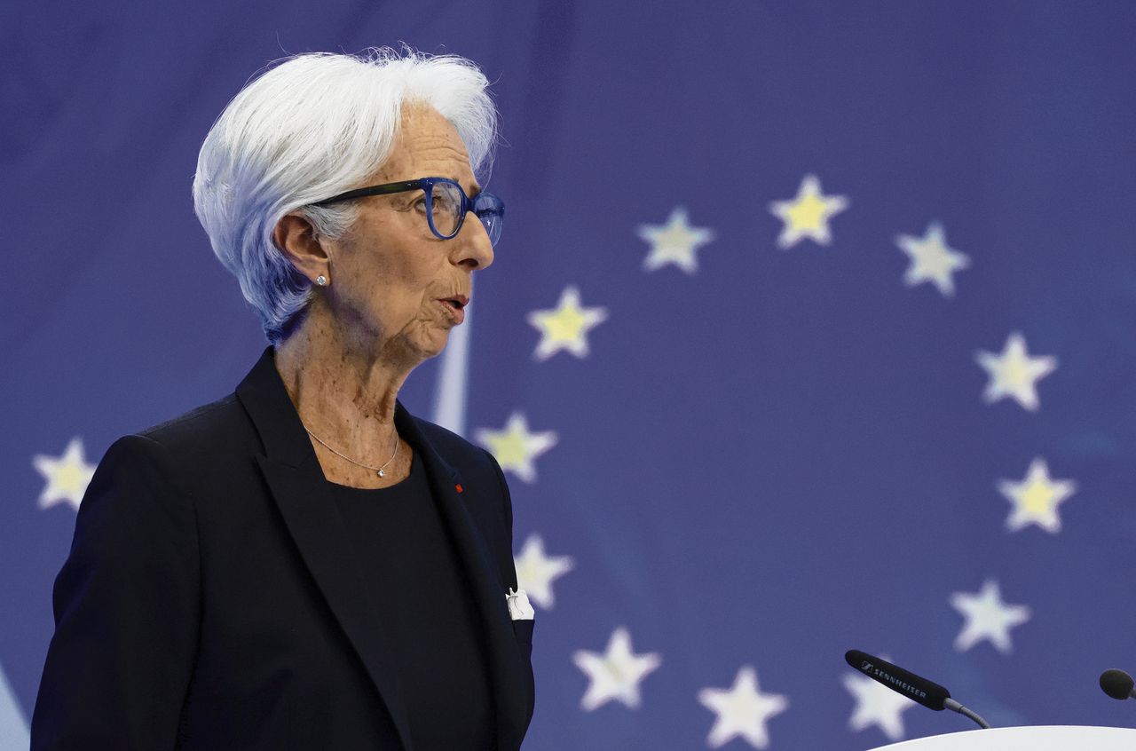 President of the European Central Bank (ECB) Christine Lagarde attends a news conference following the ECB's monetary policy meeting, in Frankfurt, Germany, July 21, 2022. REUTERS/Wolfgang Rattay WOLFGANG RATTAY