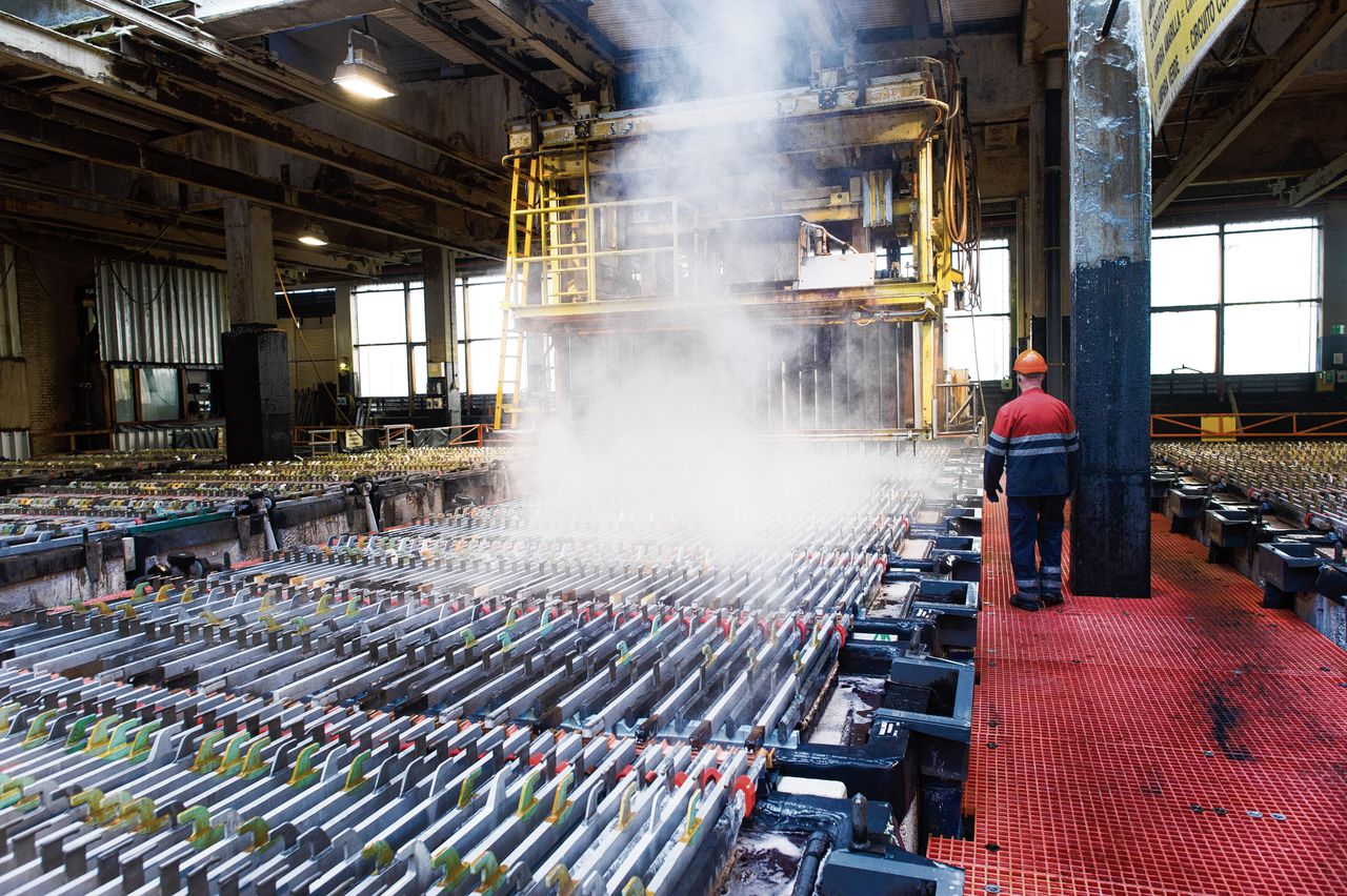 Fabriek van Nyrstar in Budel-Dorplein. De fabriek kan jaarlijks 315.000 ton zink produceren.