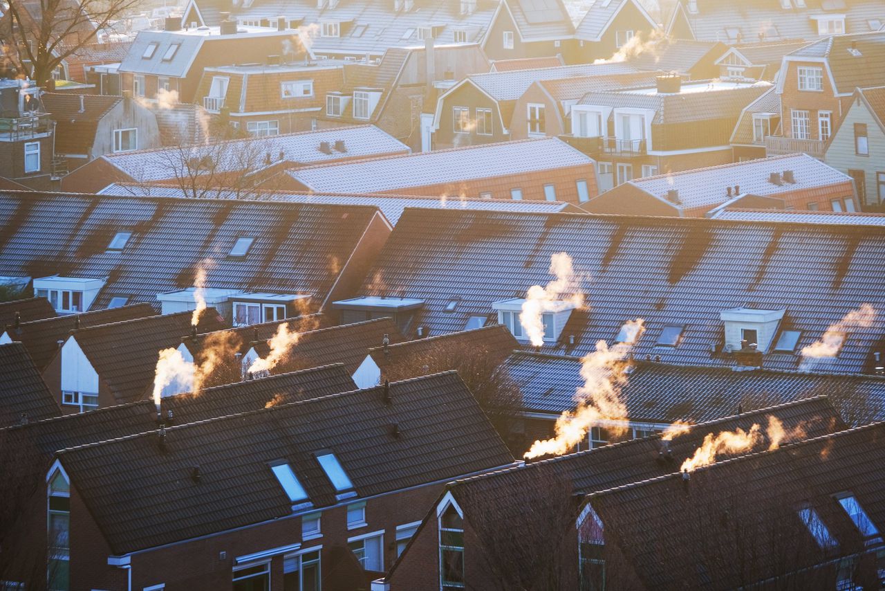 Een woonwijk in Zaandam. Het gasverbruik is de laatste twee weken explosief gestegen, met wel 30 procent. Maar dat is vergelijkbaar met soortgelijke koude perioden in eerdere jaren.