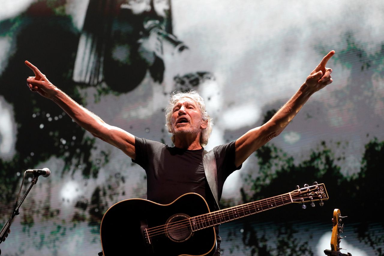 Roger Waters is al decennialang bijna non-stop aan het toeren. Zijn shows worden steevast gecomplementeerd met activistische symboliek en spectaculair licht en geluid.