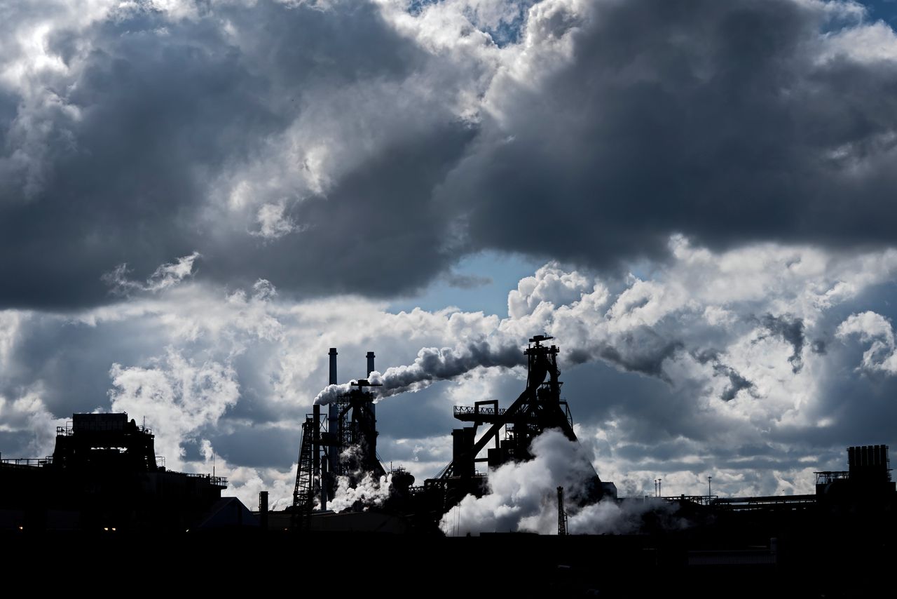 Tata Steel IJmuiden. Ook klanten dringen sinds een jaar aan op circulair staal.